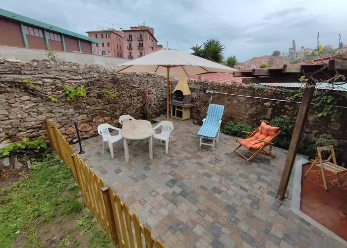 Monolocale Con Veranda E Giardino A Rio Marina