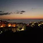 Apartman Monolocale Con Veranda E Giardino A *