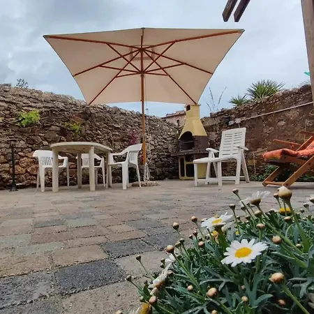 Appartamento Monolocale Con Veranda E Giardino A *