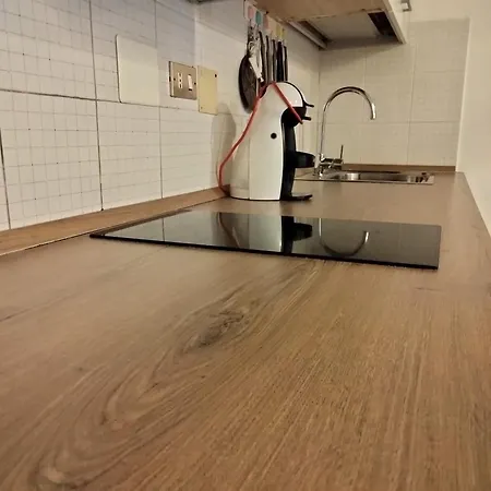 Appartamento Monolocale Con Veranda E Giardino A Rio Marina