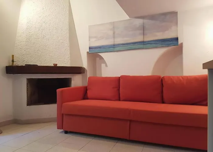 Monolocale Con Veranda E Giardino A Apartament