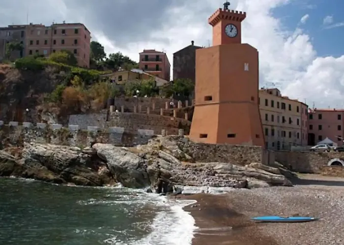 아파트 Monolocale Con Veranda E Giardino A *